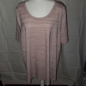 Lane Bryant t-shirt pink
